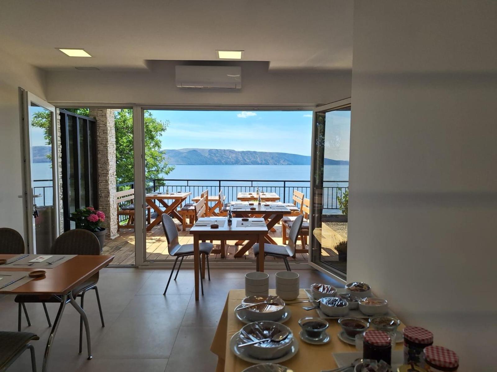 Апартаменти Suzana Beautiful Balcony Sea View 1 Сень Екстер'єр фото